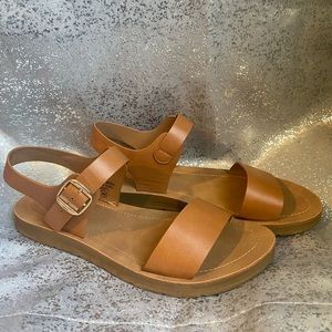 Solanz Brown Sandals